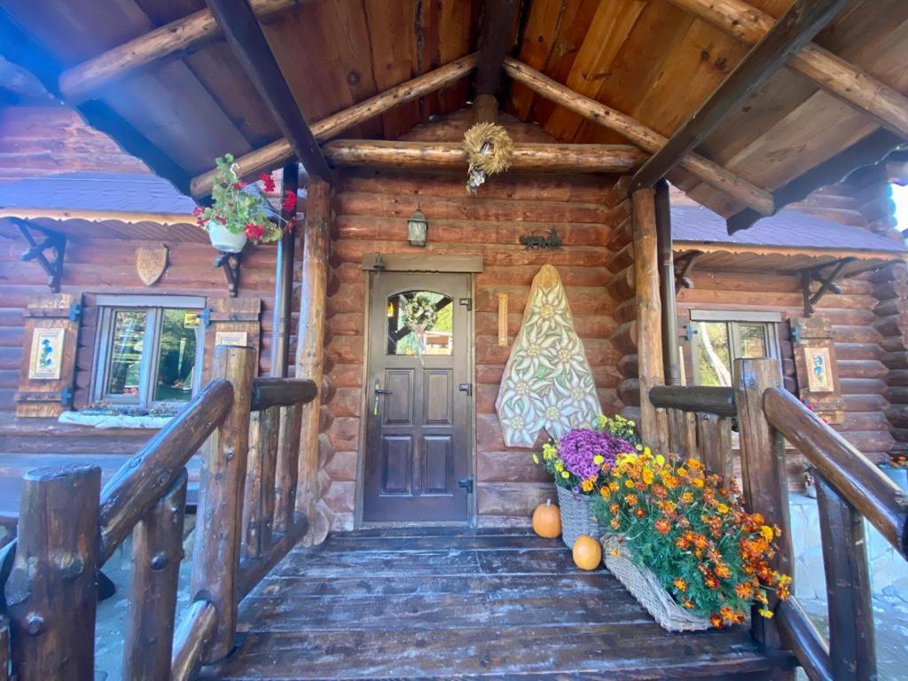 Cabana Vanatorului Rîşnov Exteriör bild